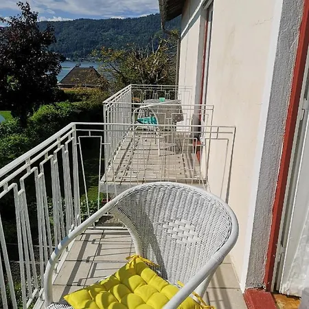 Sternad Guest house *